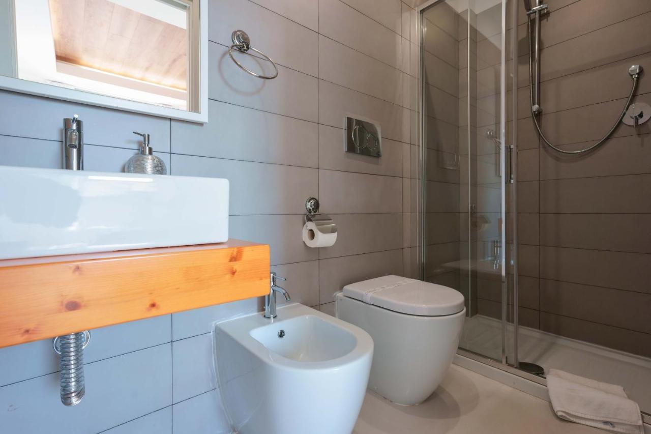 Petrarca Venti Rooms - Eja Sardinia Cagliari Ngoại thất bức ảnh